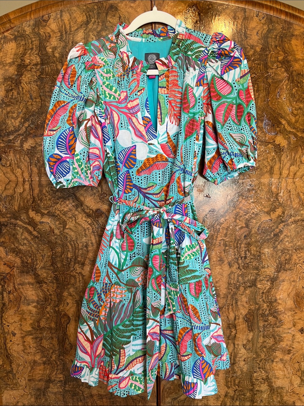 Vince Camuto Vibrant Teal Tropical Print Short Dress with Tie Waist